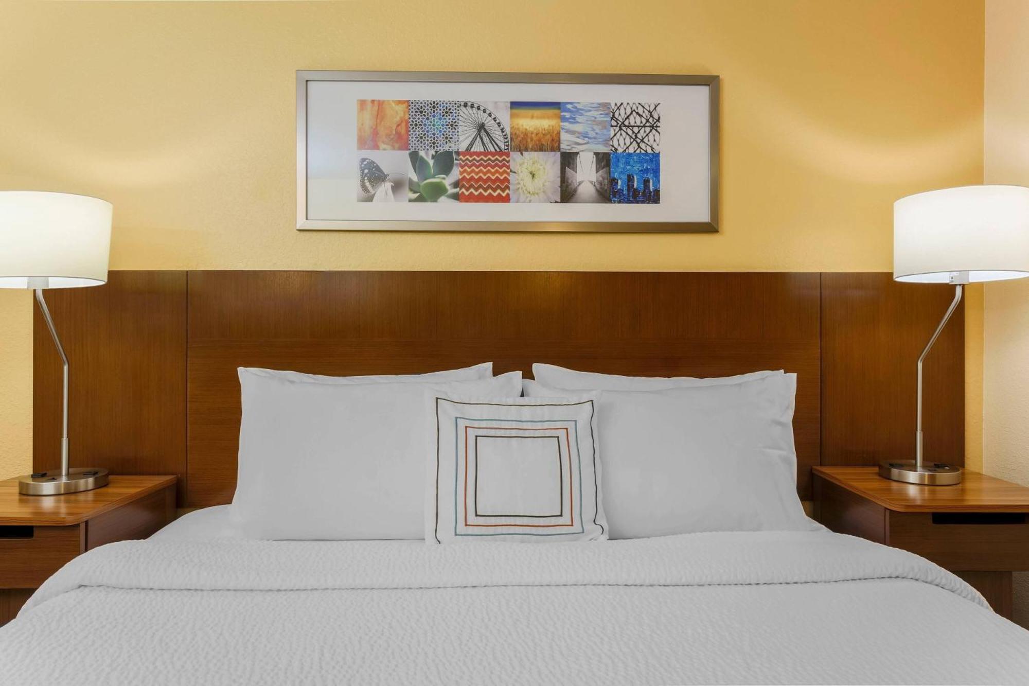 Fairfield Inn And Suites By Marriott Tampa Brandon מראה חיצוני תמונה