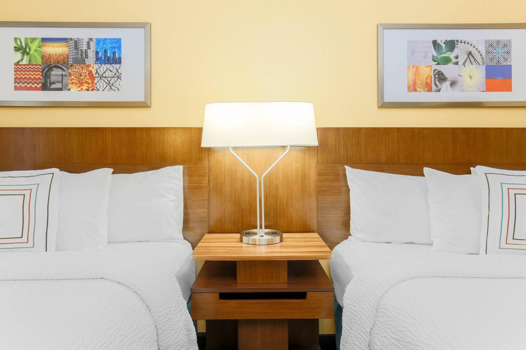 Fairfield Inn And Suites By Marriott Tampa Brandon מראה חיצוני תמונה