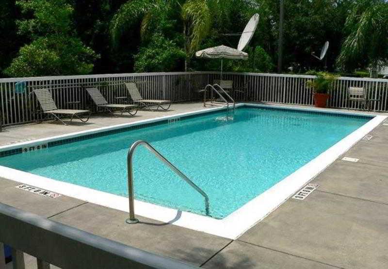 Fairfield Inn And Suites By Marriott Tampa Brandon מראה חיצוני תמונה