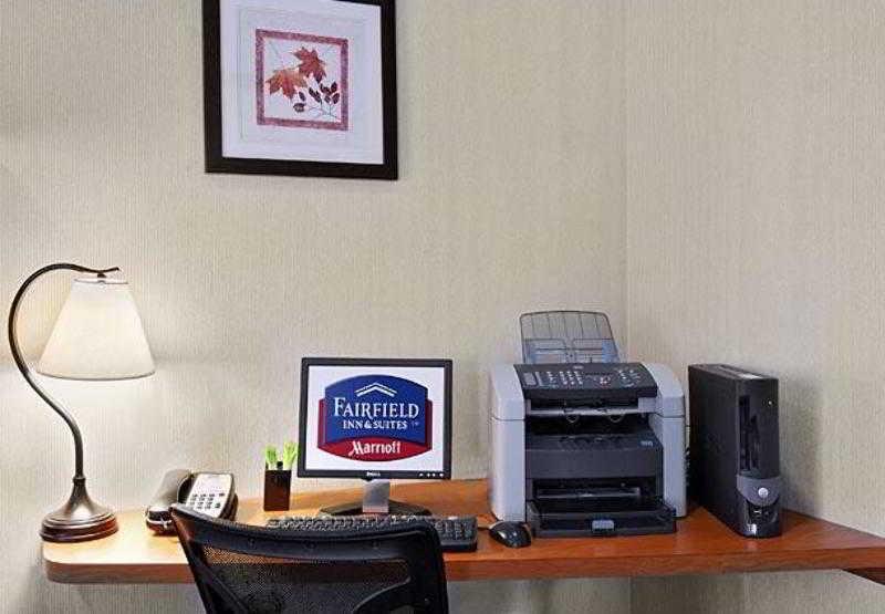 Fairfield Inn And Suites By Marriott Tampa Brandon מתקנים תמונה