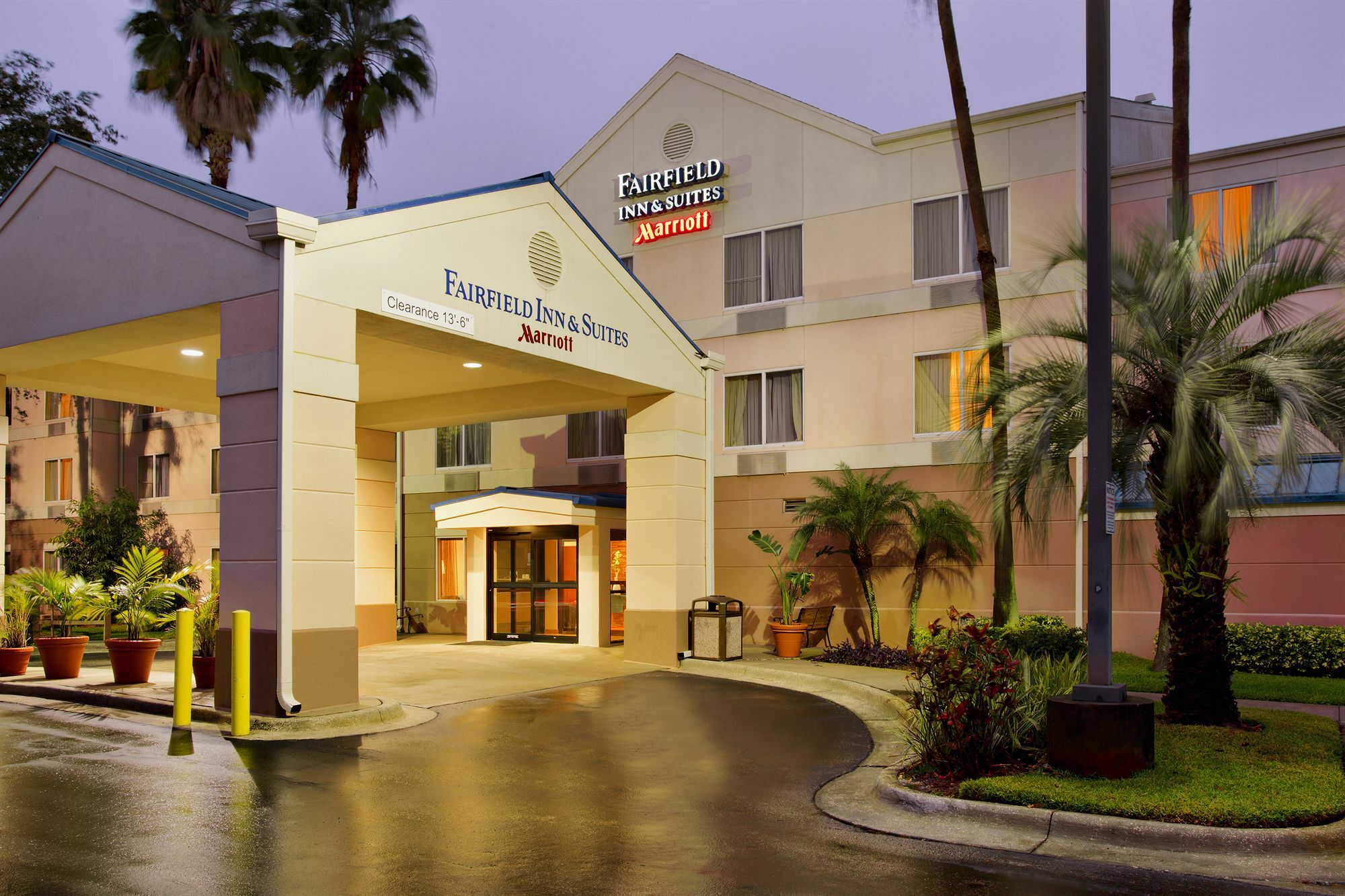 Fairfield Inn And Suites By Marriott Tampa Brandon מראה חיצוני תמונה